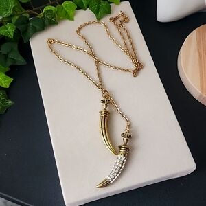 Vintage Gold Double Dagger Pendant Chain Necklace